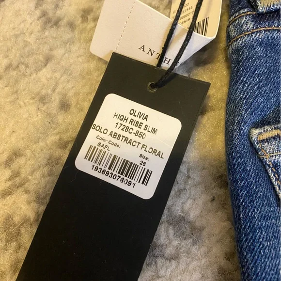 Embroidered Citizens of humanity skinny jeans never worn with tags! Size 26